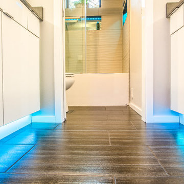 Modern Small Spaced Bathroom