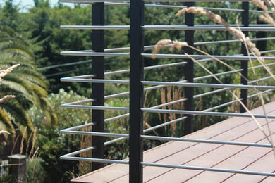 Inspiration for a contemporary patio remodel in San Francisco