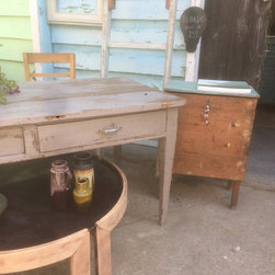 Tables and chairs - Furniture