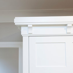 Cabinet Molding - Molding And Trim