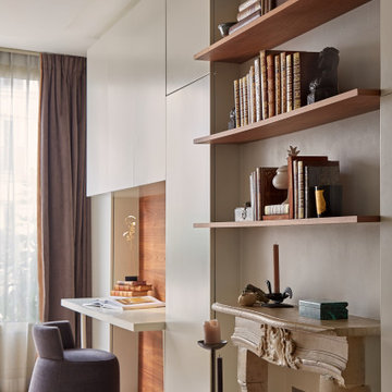 Sophisticated studio apartment in Paris