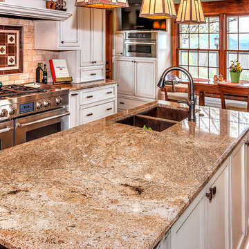 Juperana Tier Granite Kitchen