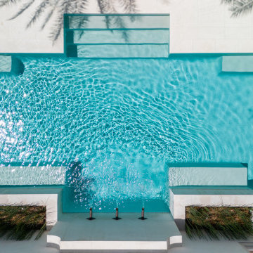Courtyard Elegance in Alys Beach