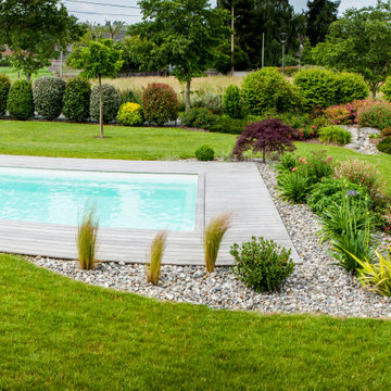 ABORDS DE PISCINE