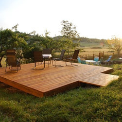 Custom Deck Building - Deck Tiles And Planks