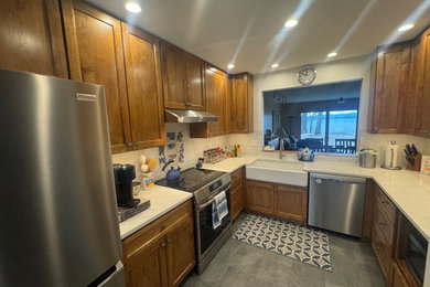 Small elegant kitchen photo in Burlington
