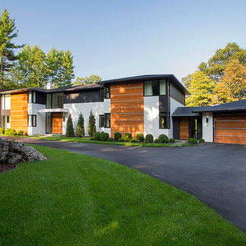Ledgewood- Front Facade