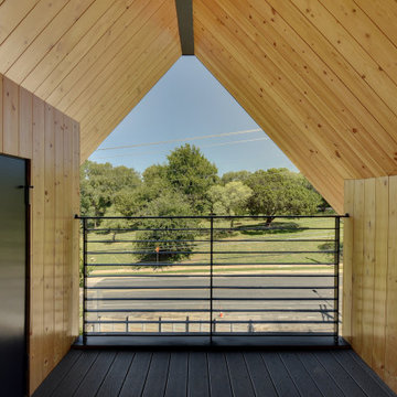 Bright & Clean Modern Single Family