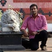 Nitheesh Gibsons foto