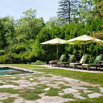 My Houzz: Classic Garden Style for a 1745 Connecticut Farmhouse