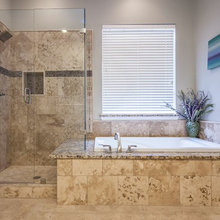 Folgueras MAster bathroom