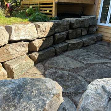 Amourstone Patio and Retaining Wall