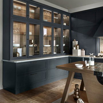 Shaker Style Kitchen Cabinet in a Dark Blue Modern Farmhouse - MARCHI CUCINE