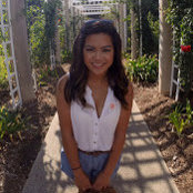A E's photo