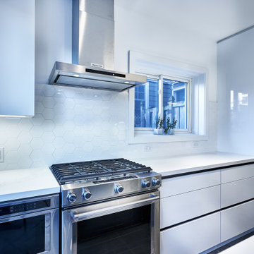 Modern and Functional Kitchen Renovation