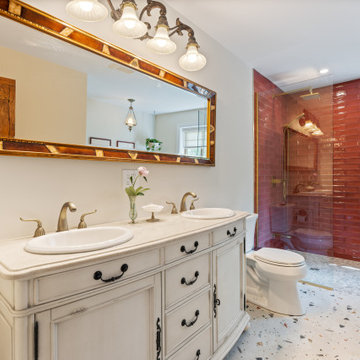 The Hummingbird Luxury Coach House