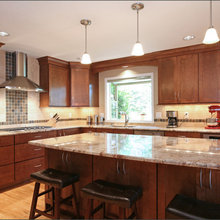 Robyn kitchen