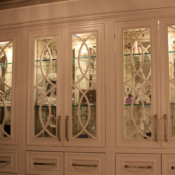 Transitional Master Bath with Elegance