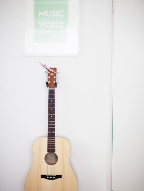 Hanging Guitar Houzz