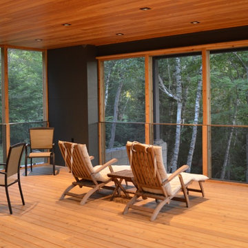 Four Season Cottage near Haliburton
