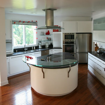 05 - MODERN EUROPEAN STYLE KITCHEN