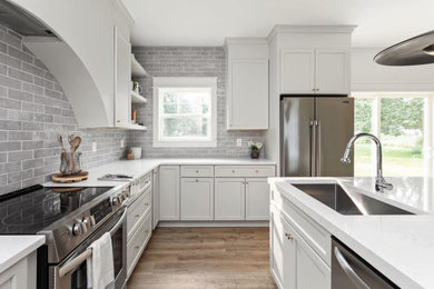 Inspiration for a kitchen remodel in Indianapolis