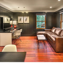 BACHELOR PAD