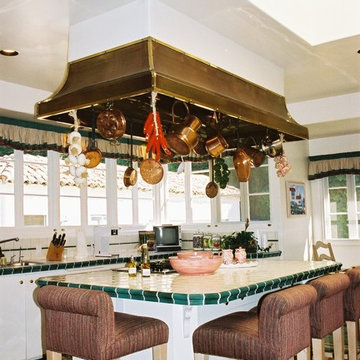 Copper kitchen hood
