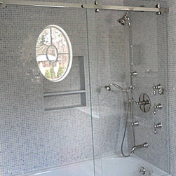 Lucente Sliding Door by Oasis - Shower Doors