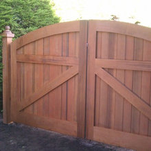 Gate