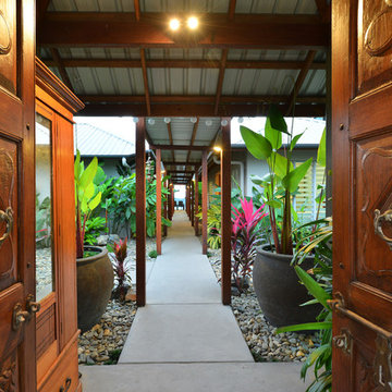 Tropical Pavillion Home