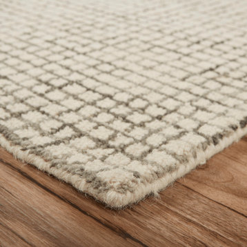 9' x 12' Tan and Ivory Grid Area Rug