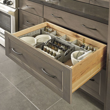 Decorá Cabinets: Drawer Dividers and Spice Tray