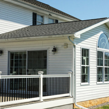 Spacious Sunroom and Deck Addition in Bel Air, Maryland
