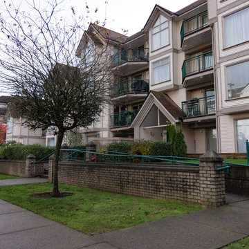 Apartment Complex Landscaping