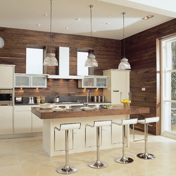 1831 Grade B1 Listed Martello House fully restored with modern additions