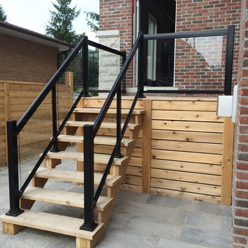Aluminum and Glass Deck Railings - 112