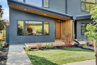 Exterior home idea in Other