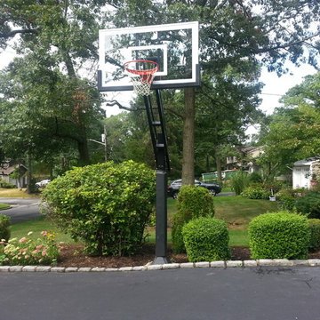 Manish C's Pro Dunk Gold Basketball System on a 20x24 in Woodbury, NY