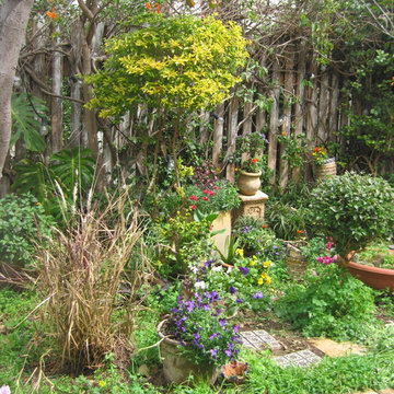 houses and gardens in Israel