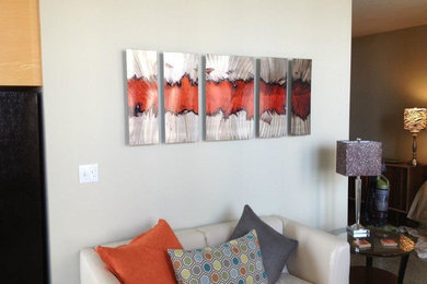 Example of an urban living room design in Minneapolis