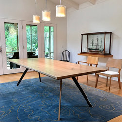 Arrow17 White Oak Dining Table - Furniture