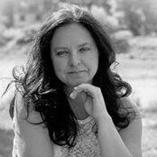 Jocelyn Burzuik's photo