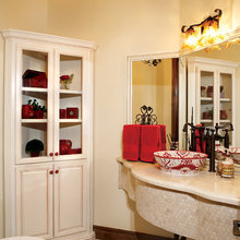 Woodlake Powder Room