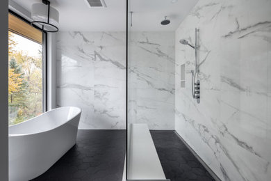 Inspiration pour une salle de bain design.