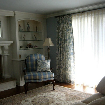 Traditional Living Room