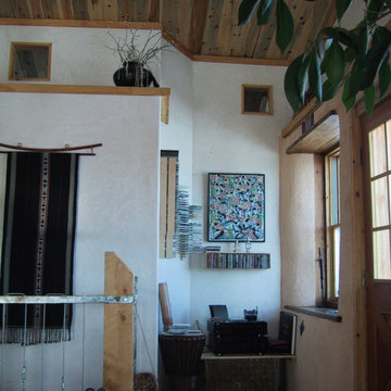 Earthy Strawbale Home