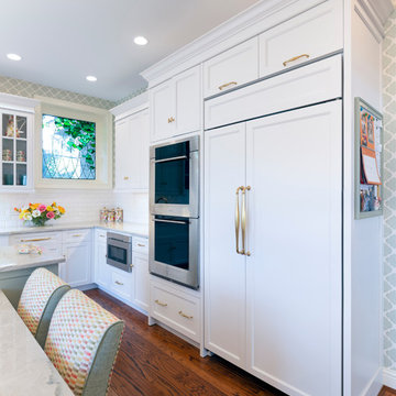 McMillan Place Kitchen by Don Justice Cabinet Makers