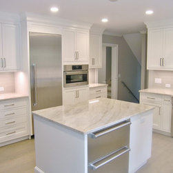 New Canaan, CT &ndash; Transitional &ndash; L-Shaped Kitchen Cabinetry - Kitchen Cabinetry