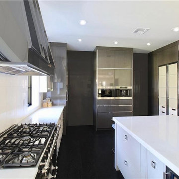 Stellar Design & Ideas for Kitchen Improvement & Remodeling Services in Glendale